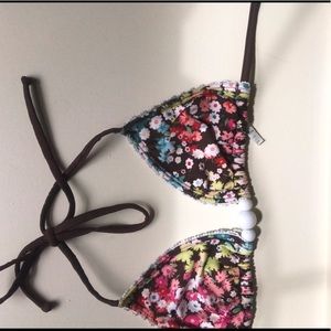 XS Floral bikini top